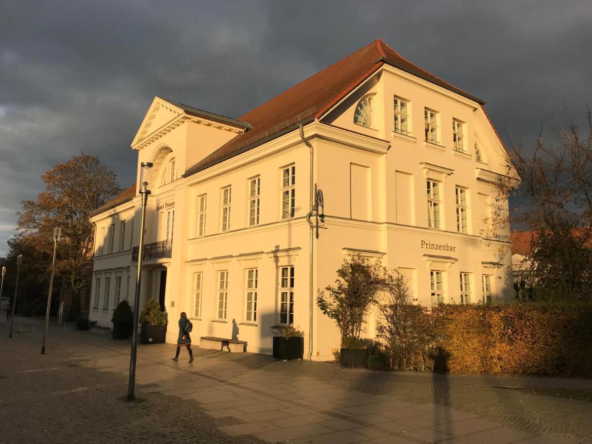 Hotel Prinzenpalais Bad Doberan Exterior foto